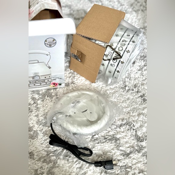 🎸ANTHROPOLOGIE x HADEN🎸🔥NWT🔥The Bistro 1.7 Liter Electric Kettle - Picture 15 of 15